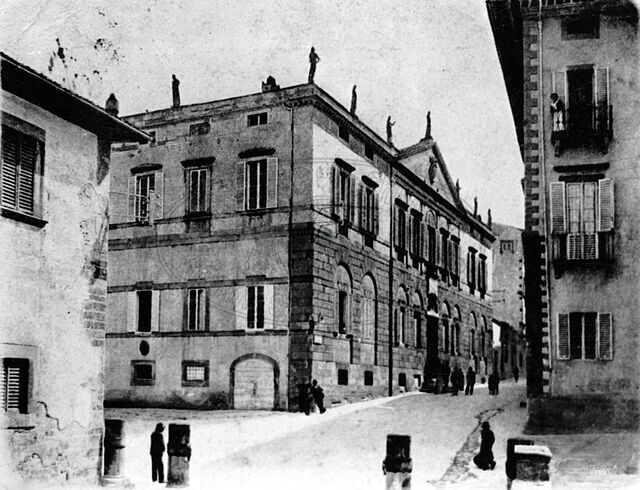 Palazzo delle Statue