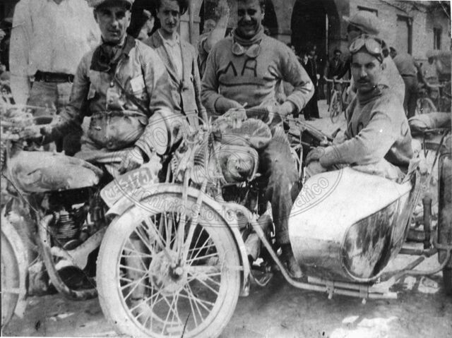 Gara di regolarità per motociclette