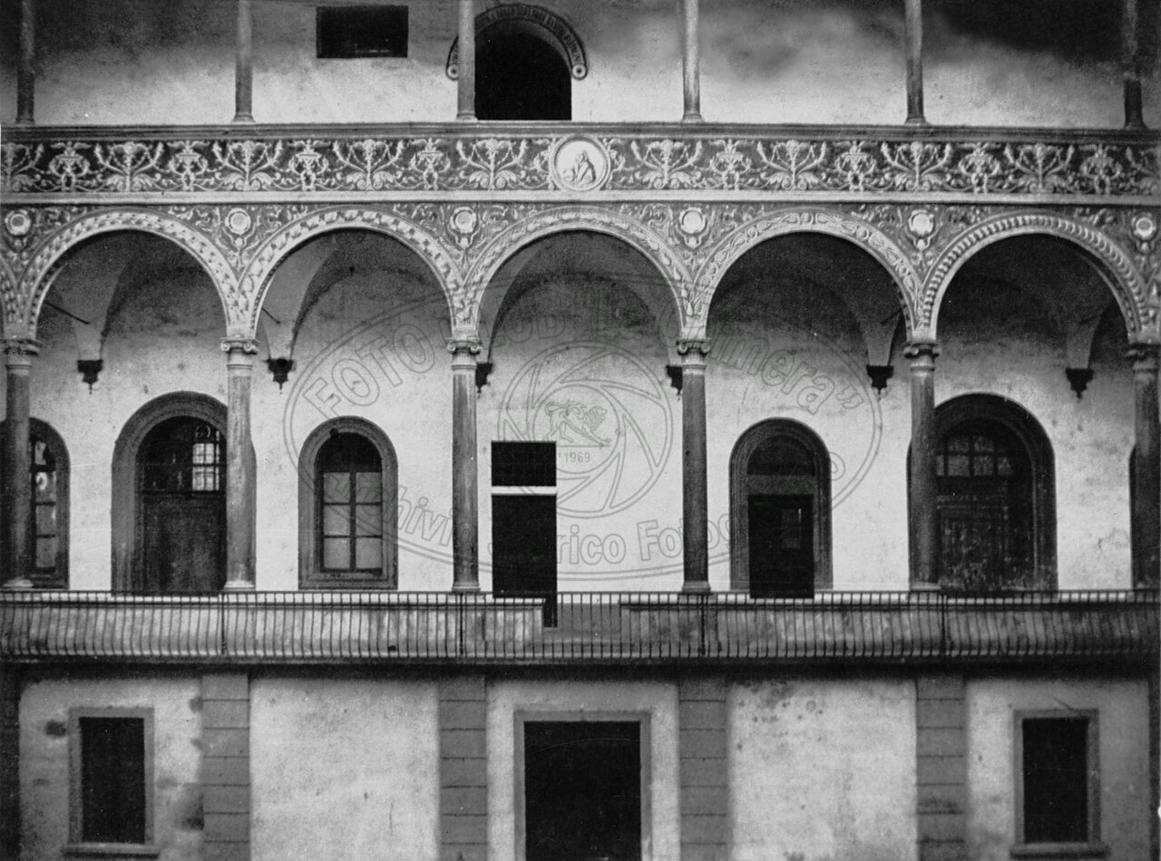 Piazza della Badia (o Principe Amedeo, già della Posta Vecchia)