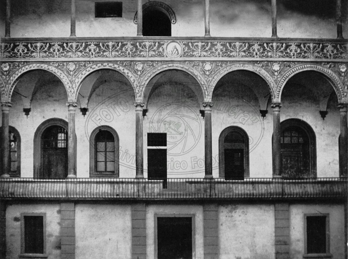 Piazza della Badia (o Principe Amedeo, già della Posta Vecchia)