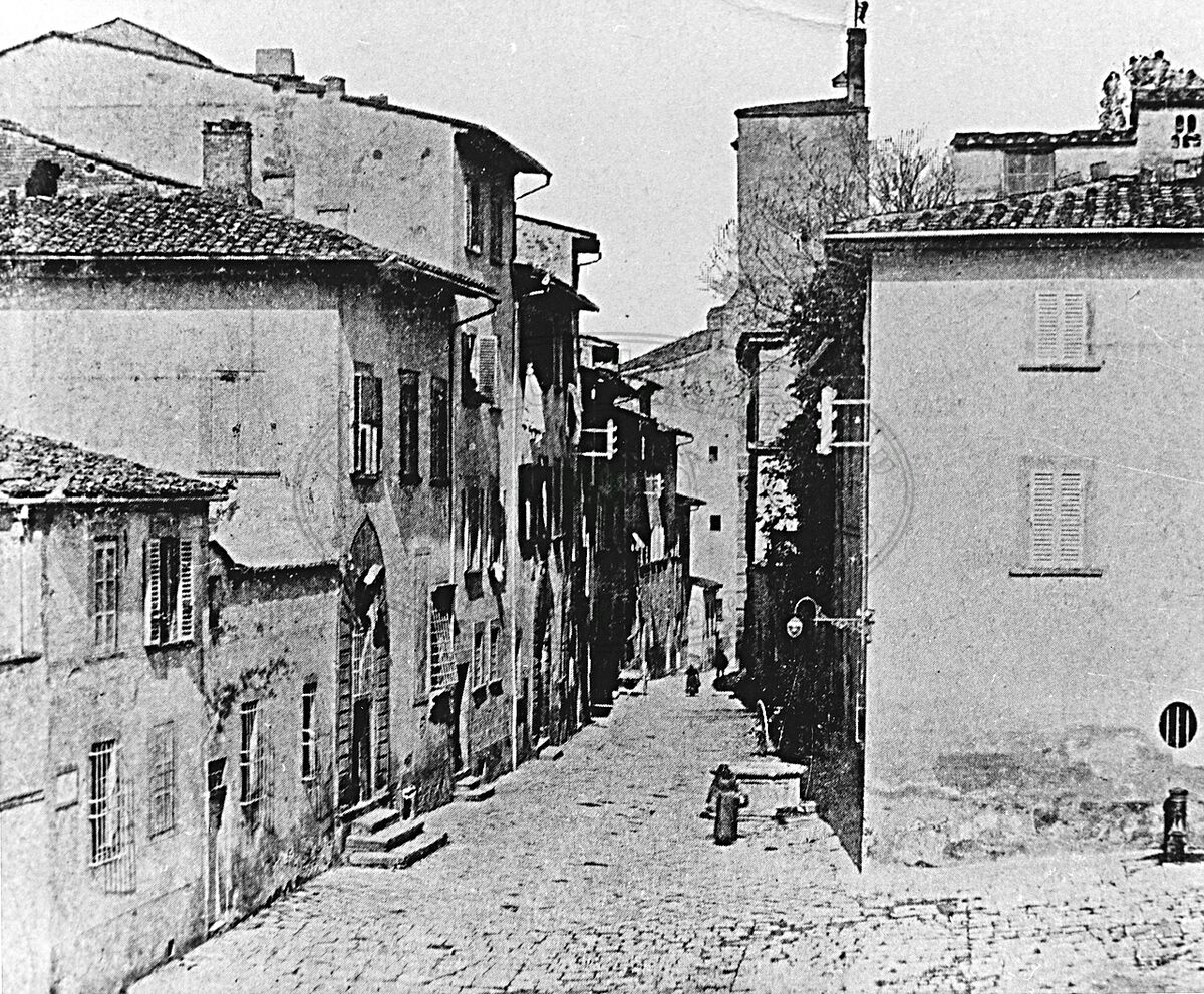 La casa del Petrarca in Via dell’Orto
