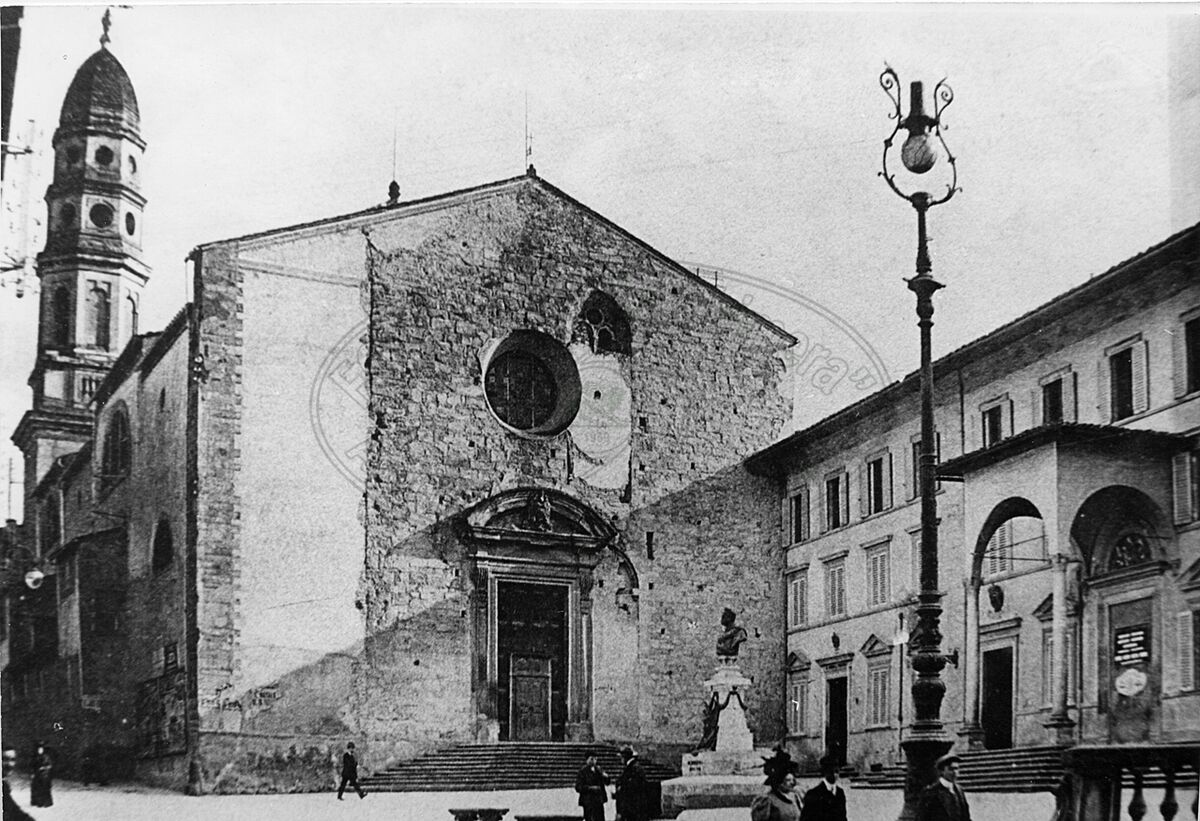 Piazza della Badia (o Principe Amedeo, già della Posta Vecchia)
