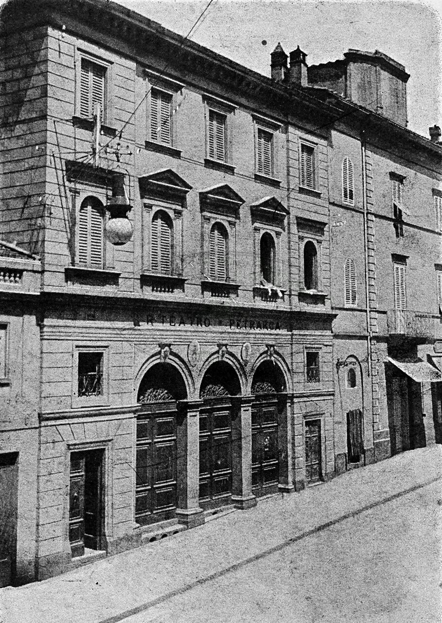 R. Teatro Petrarca