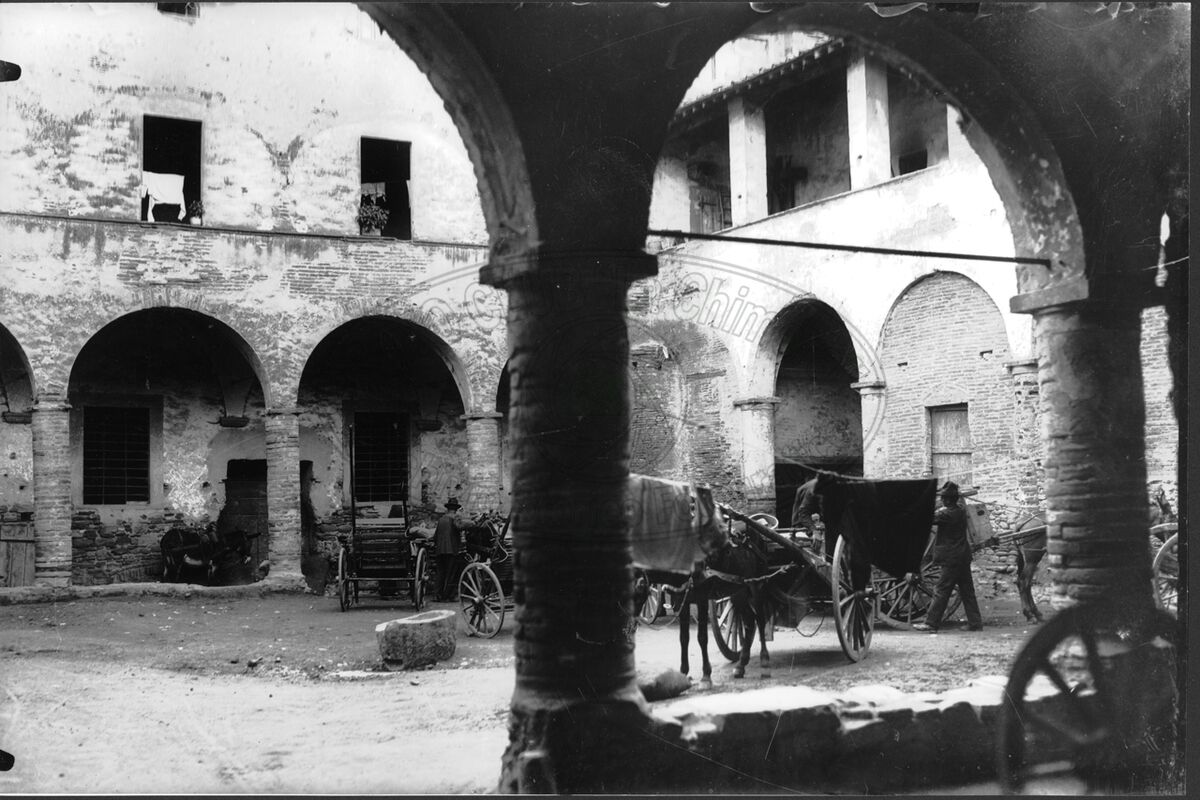 Interno del “Conventaccio” in Via Porta Buja