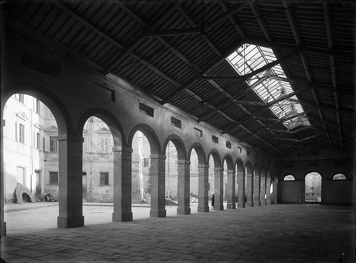 Logge del Grano in Piazza del Popolo