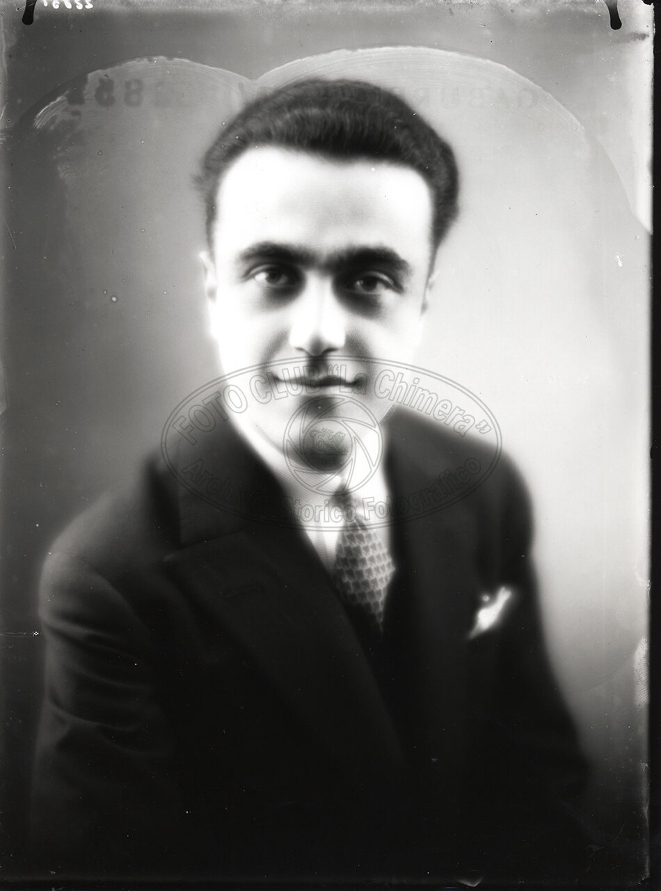 Ritratto Di Uomo