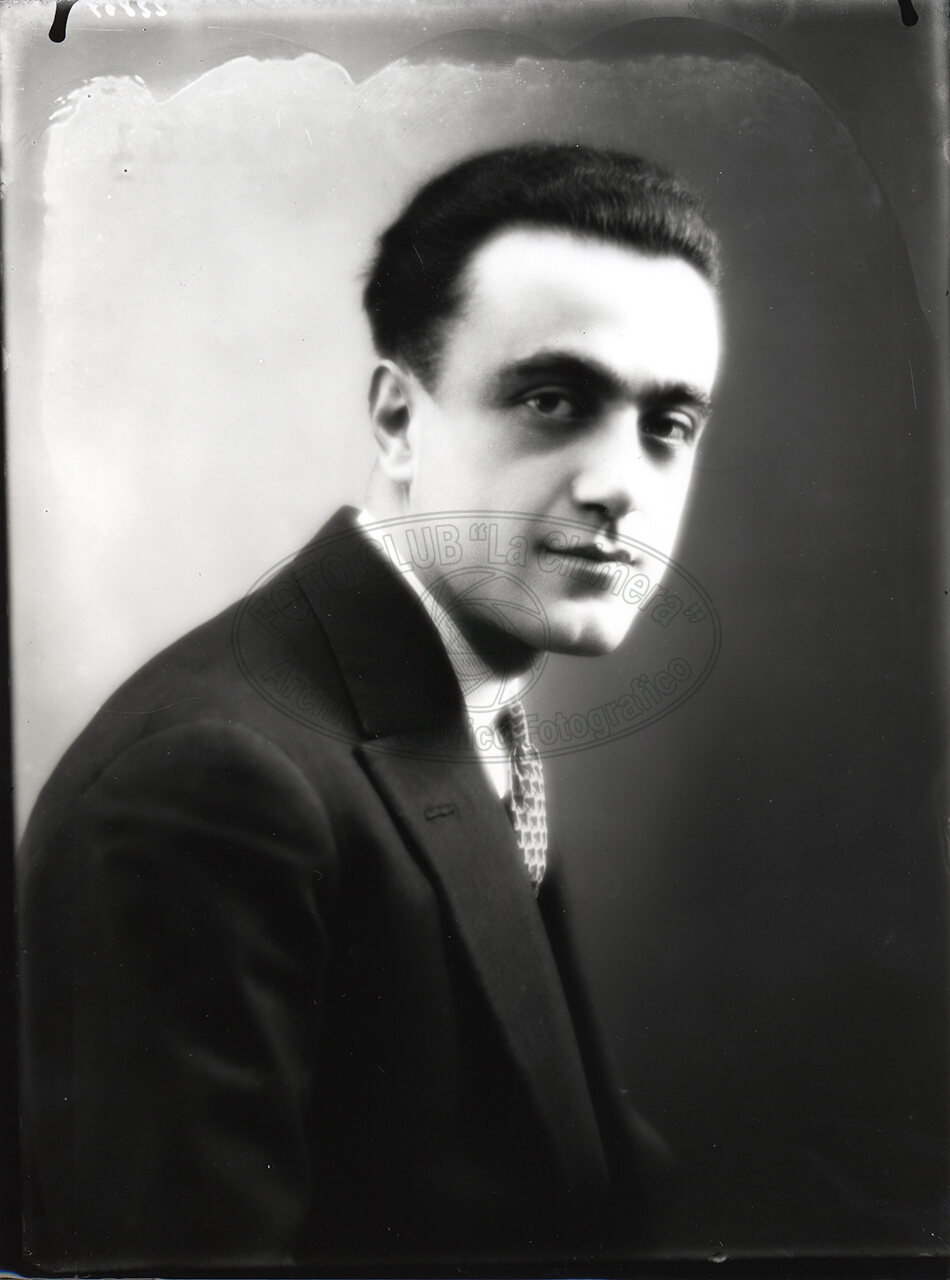 Ritratto Di Uomo