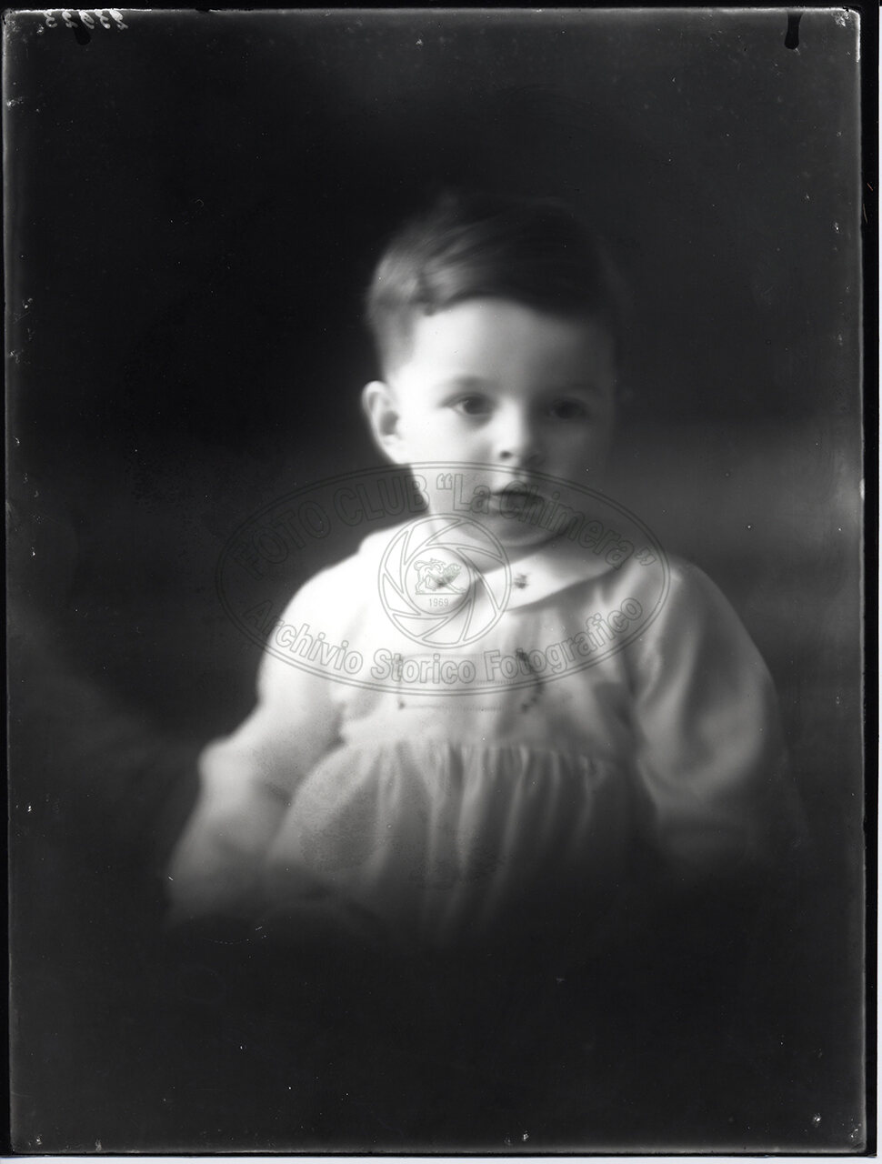 Ritratto Di Bambina