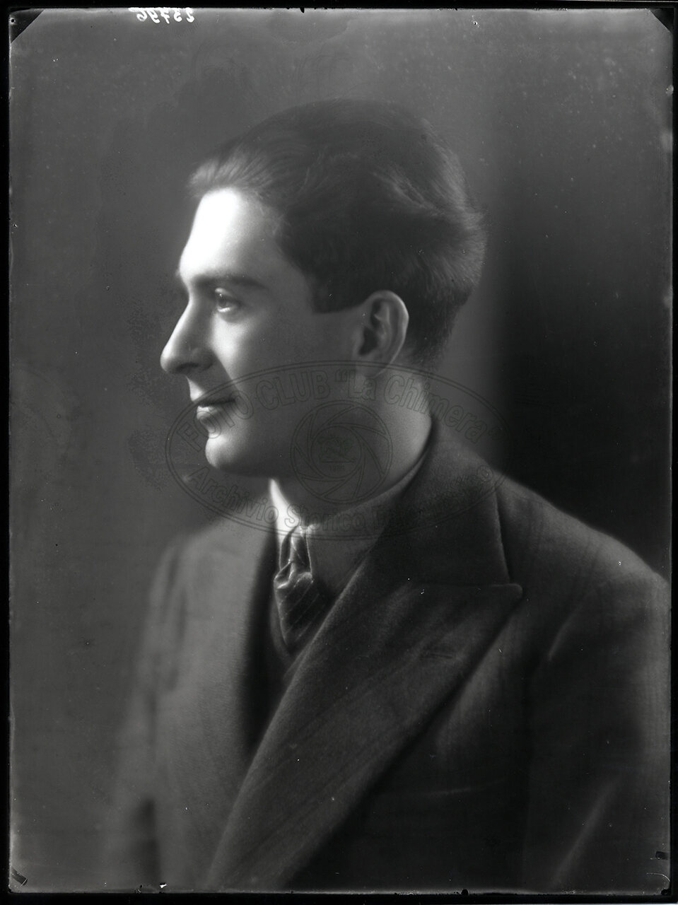 Ritratto Di Uomo