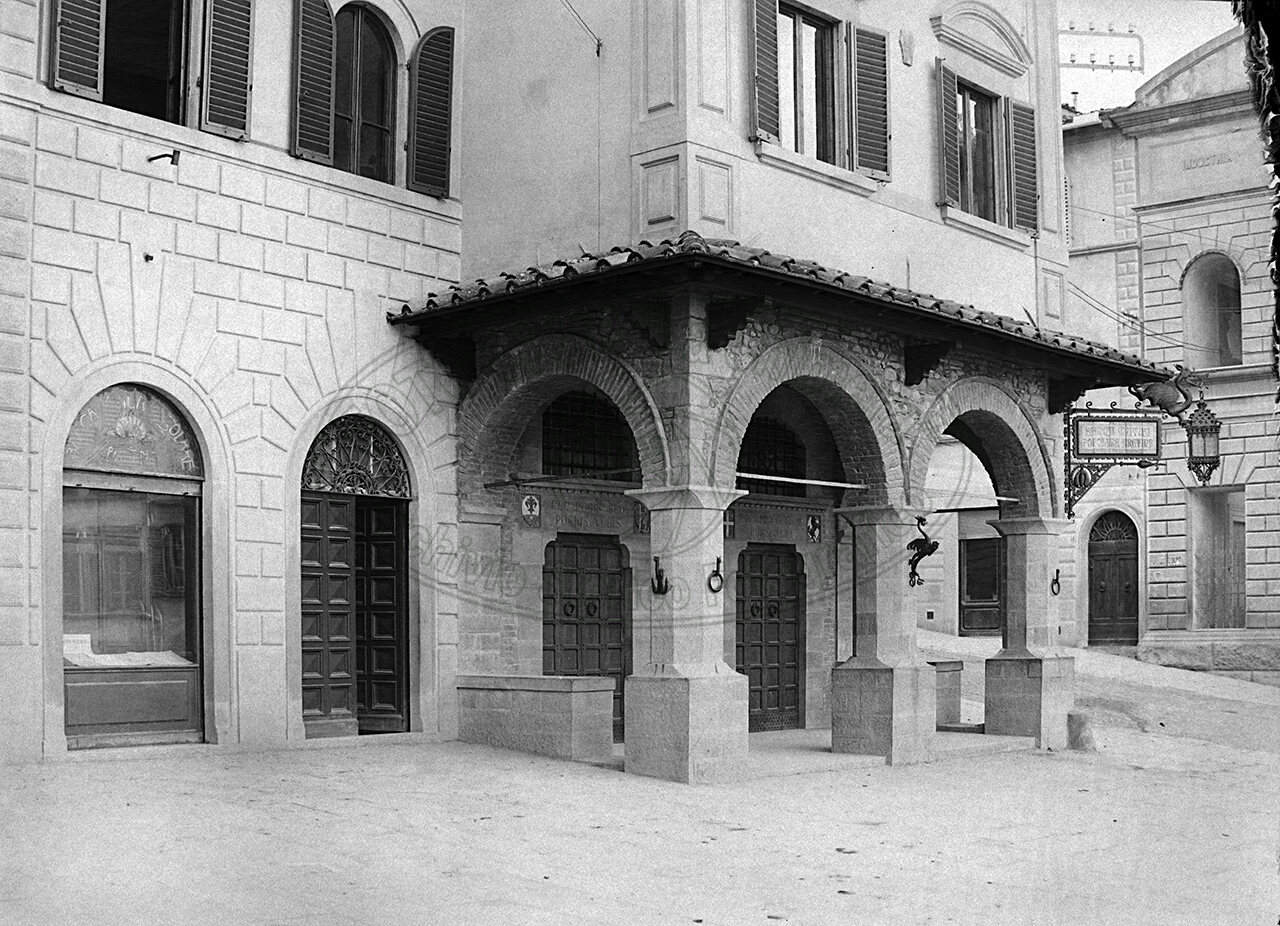 Anghiari Banca Popolare Particolare Della Facciata