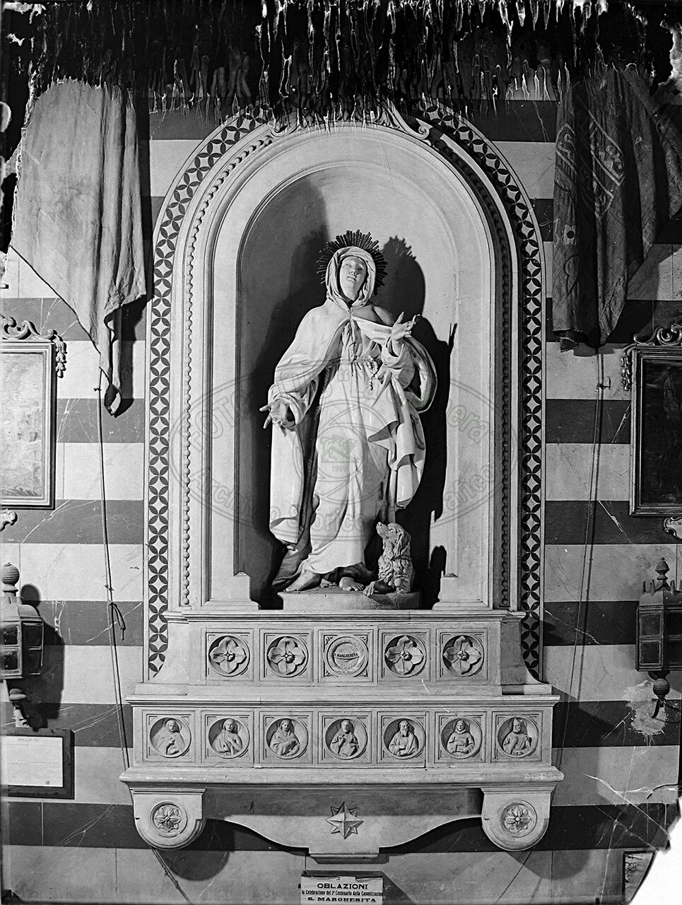 Cortona Tempio Di Santa Margherita Statua 21X27