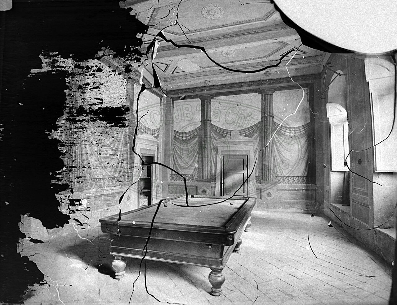 Sala Con Biliardo 21X27