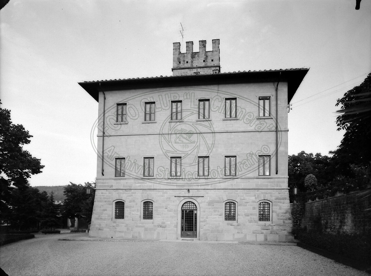 Priva Di Indicazion