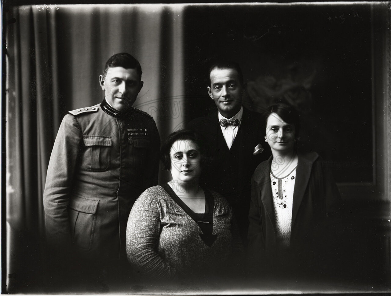 Gruppo Di Famigia