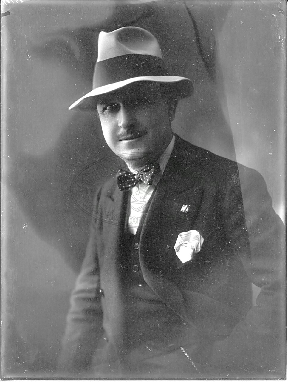 Ritratto Di Uomo Con Cappello