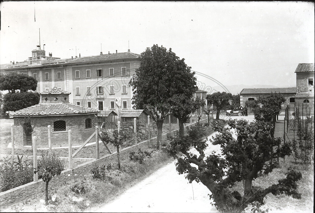 Capezzine Panoramica Degli Edifici