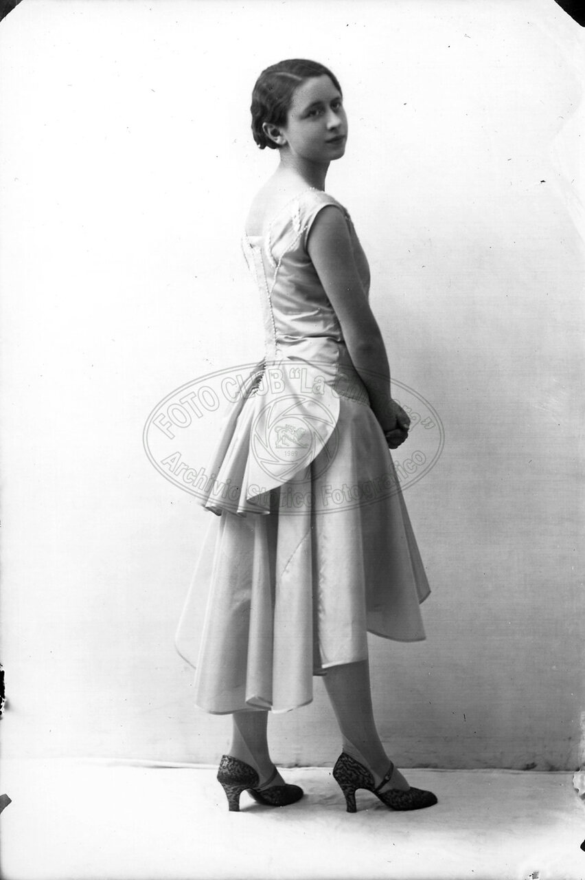 Ritratto Di Donna