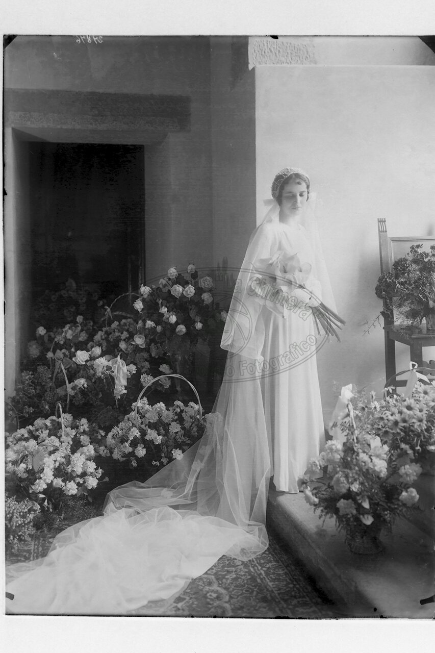Ritratto Di Sposa