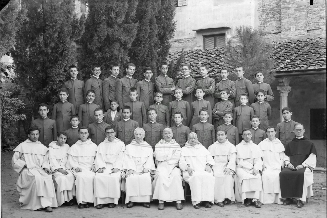 Ritratto Di Gruppo Collegiale