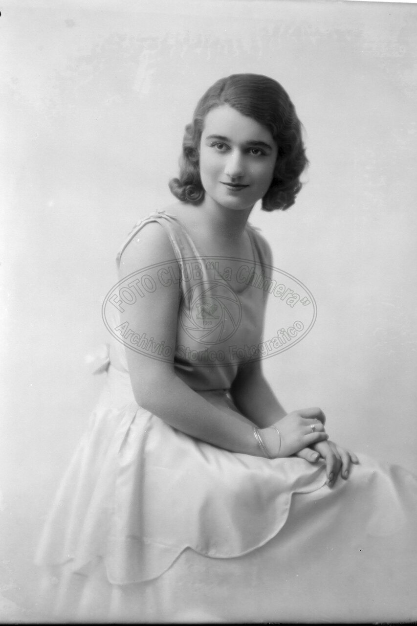 Ritratto Di Donna