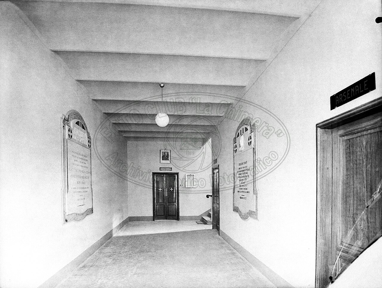 Arezzo Croce Bianca Ingresso
