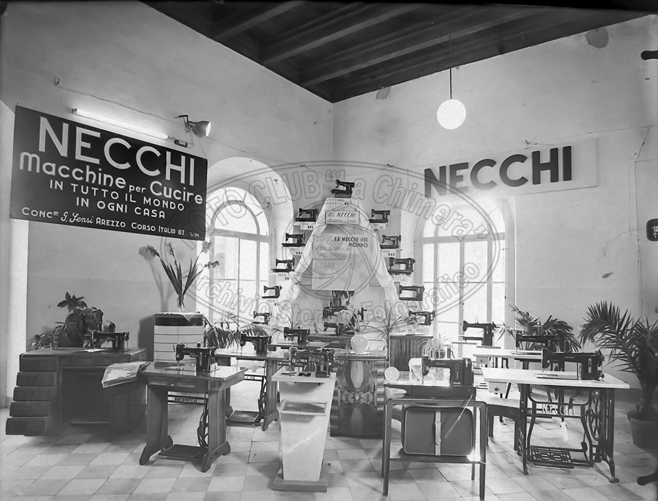 Arezzo Interno Negozio Necchi