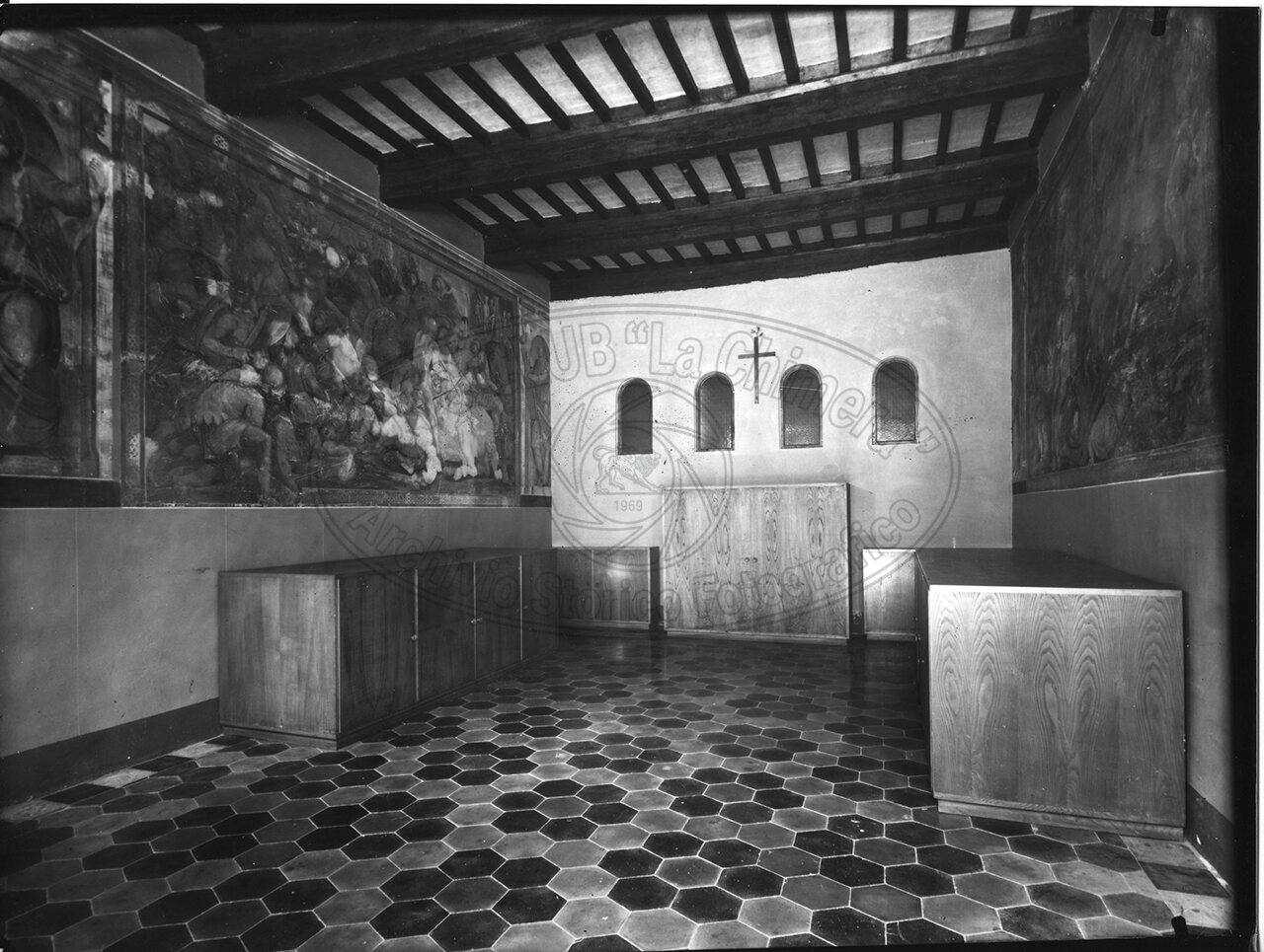 La Villa Redi Il Salone Atrio Affreschi Delle Pareti Laterali Estremo Barocco