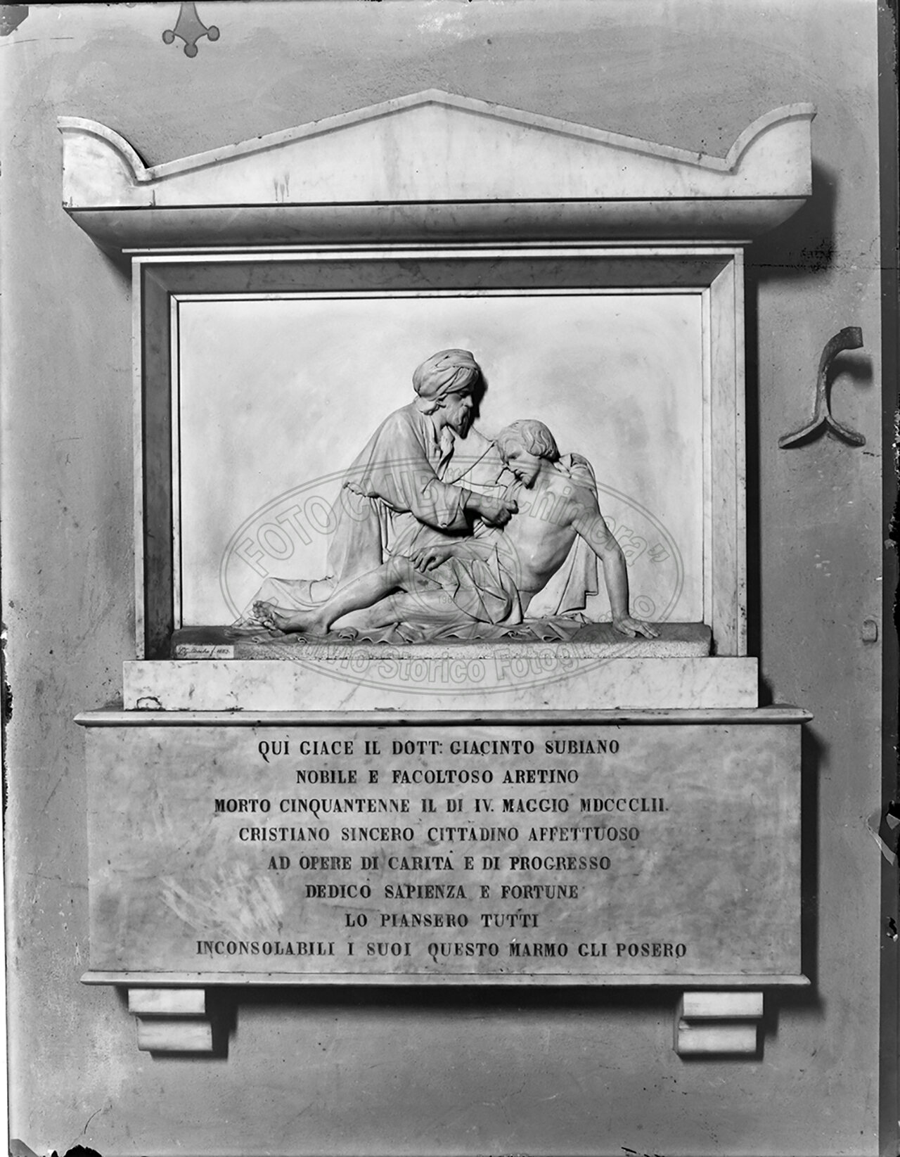 S Maria Delle Grazie Lapide Sepolcrale Di Giacinto Subiano Scult Luigi Gatteschi