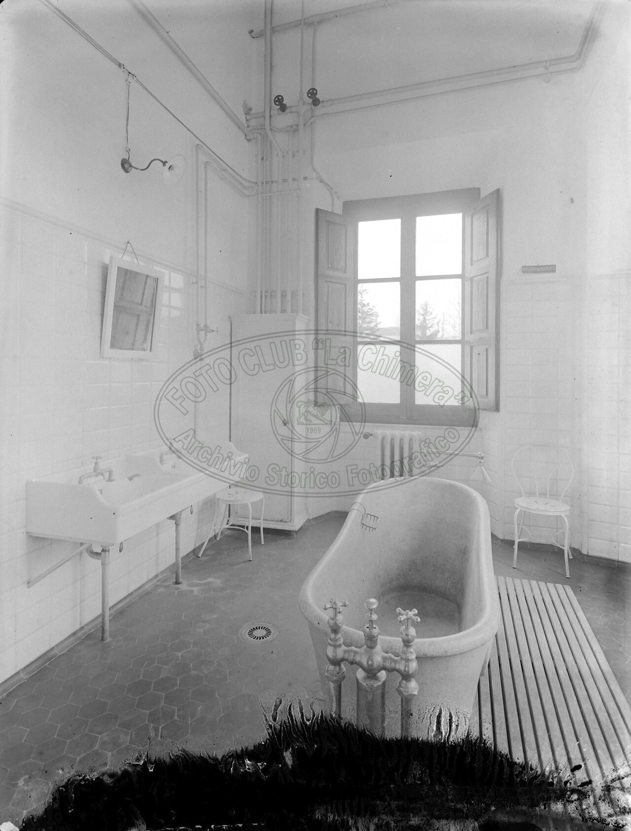 Manicomio Padiglione Bagni