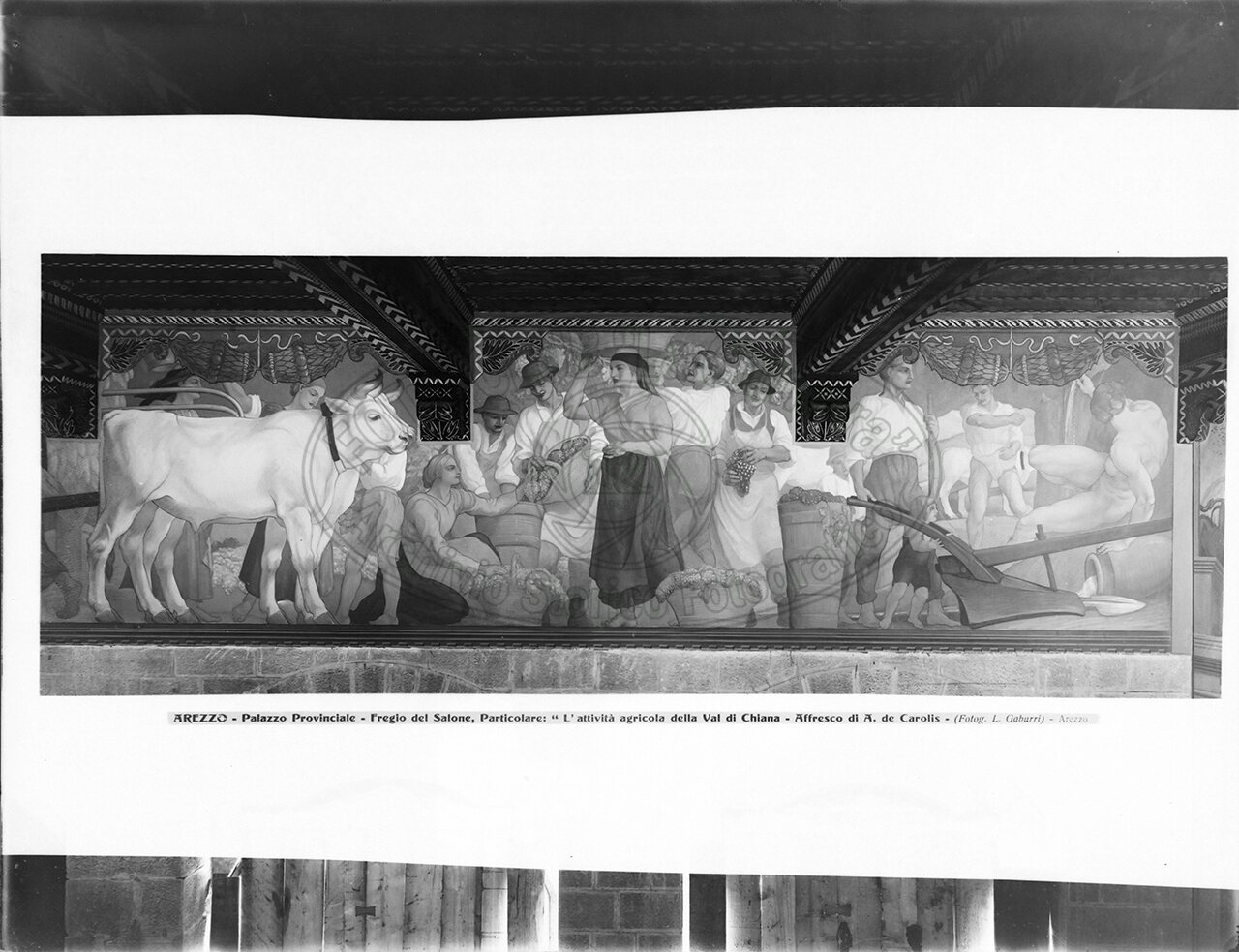 Arezzo Palazzo Provinciale Dettaglio Affresco L Attivita Della Valdichiana