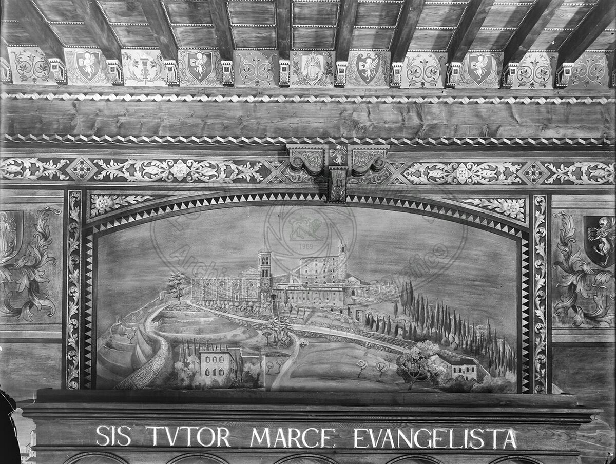 Cortona Palazzo Comunale Sala Del Consiglio Affreschi Di Vignaroli Setembre 1925