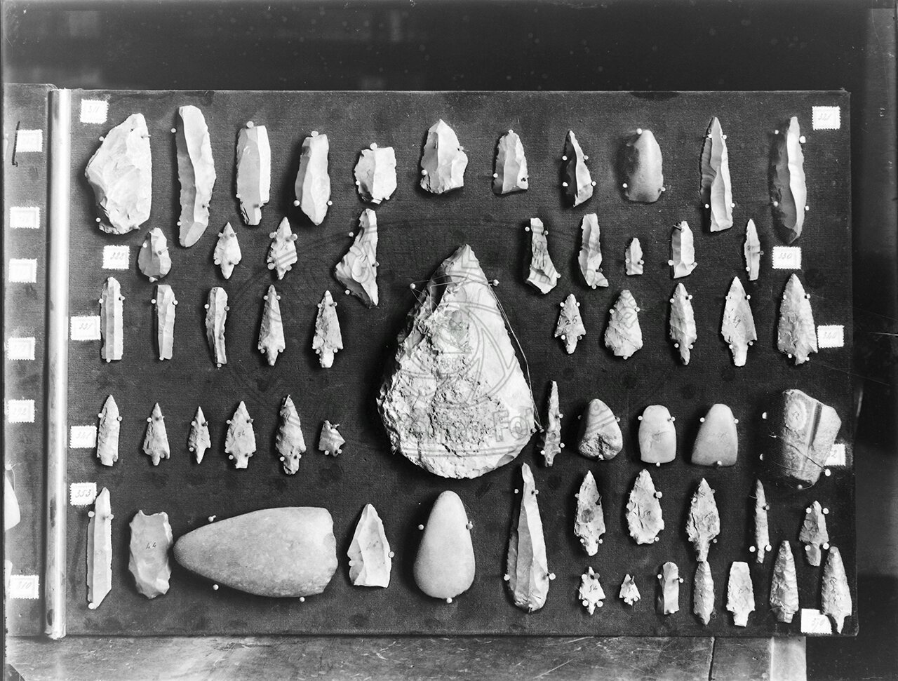 Arezzo Museo Armi E Utensili Dell Eta Della Pietra