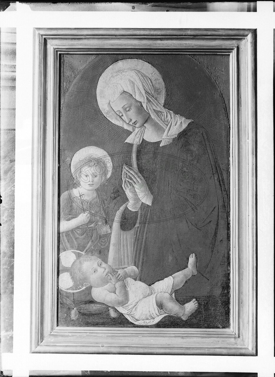 Castiglion Fiorentino Pinacoteca La Vergine Che Adora Il Figlio E S Giovannino Scuola Fiorentina Del Xv Secol