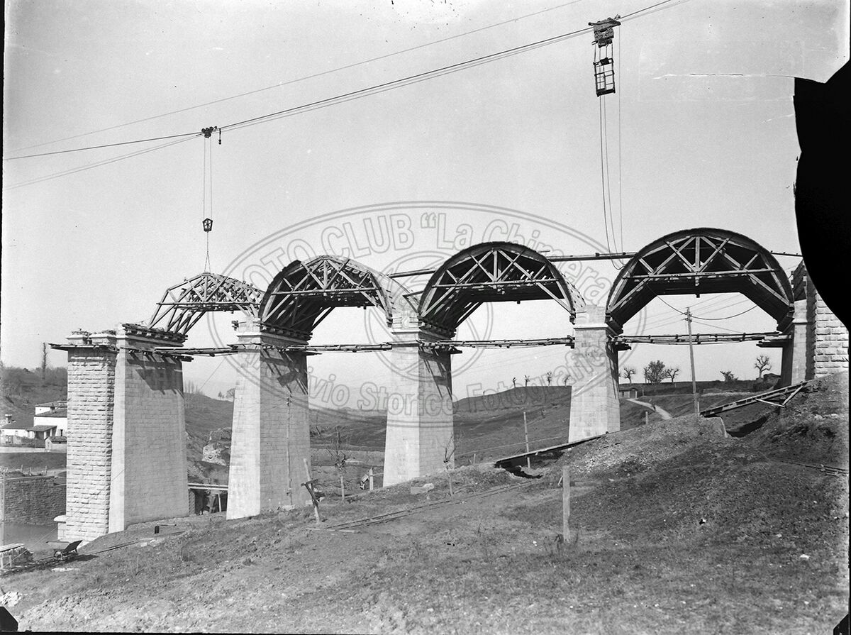 Amm Pro Lavori Sul Ponte Di Pratantico Particolare Armatura Degli Archi