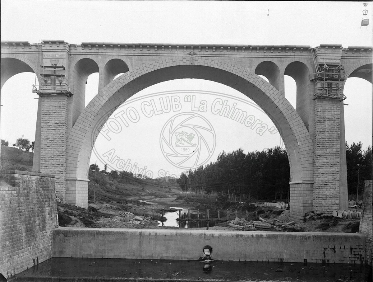 Amm Pro Arezzo Ponte Di Pratantico Un Arco