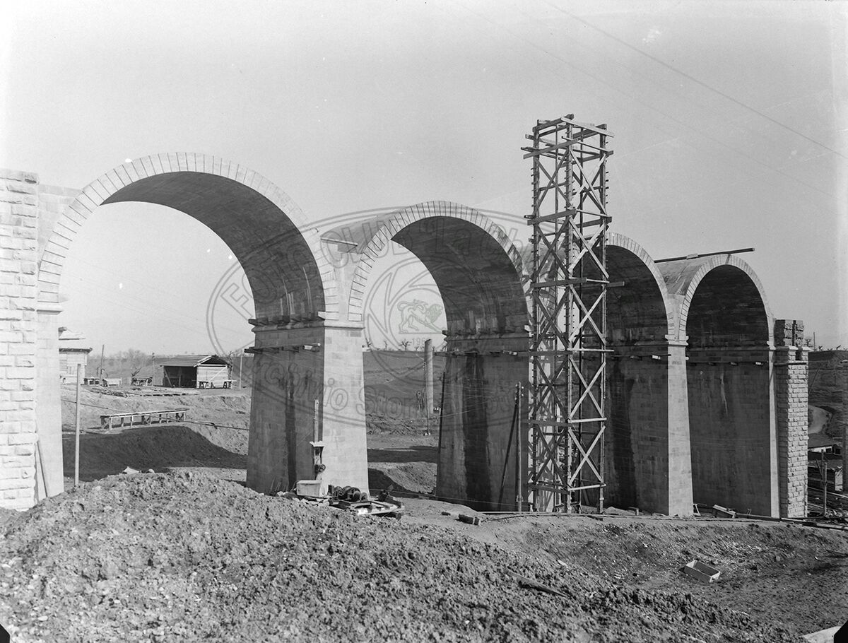 Arezzo Pratantico Amm Pro Lavori Del Ponte Particolare Degli Archi Gia Fatti