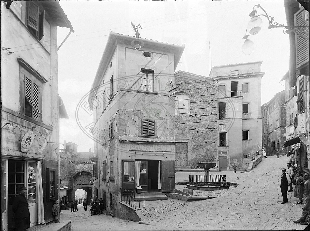 Castiglion Fiorentino Piazza Del Collegio