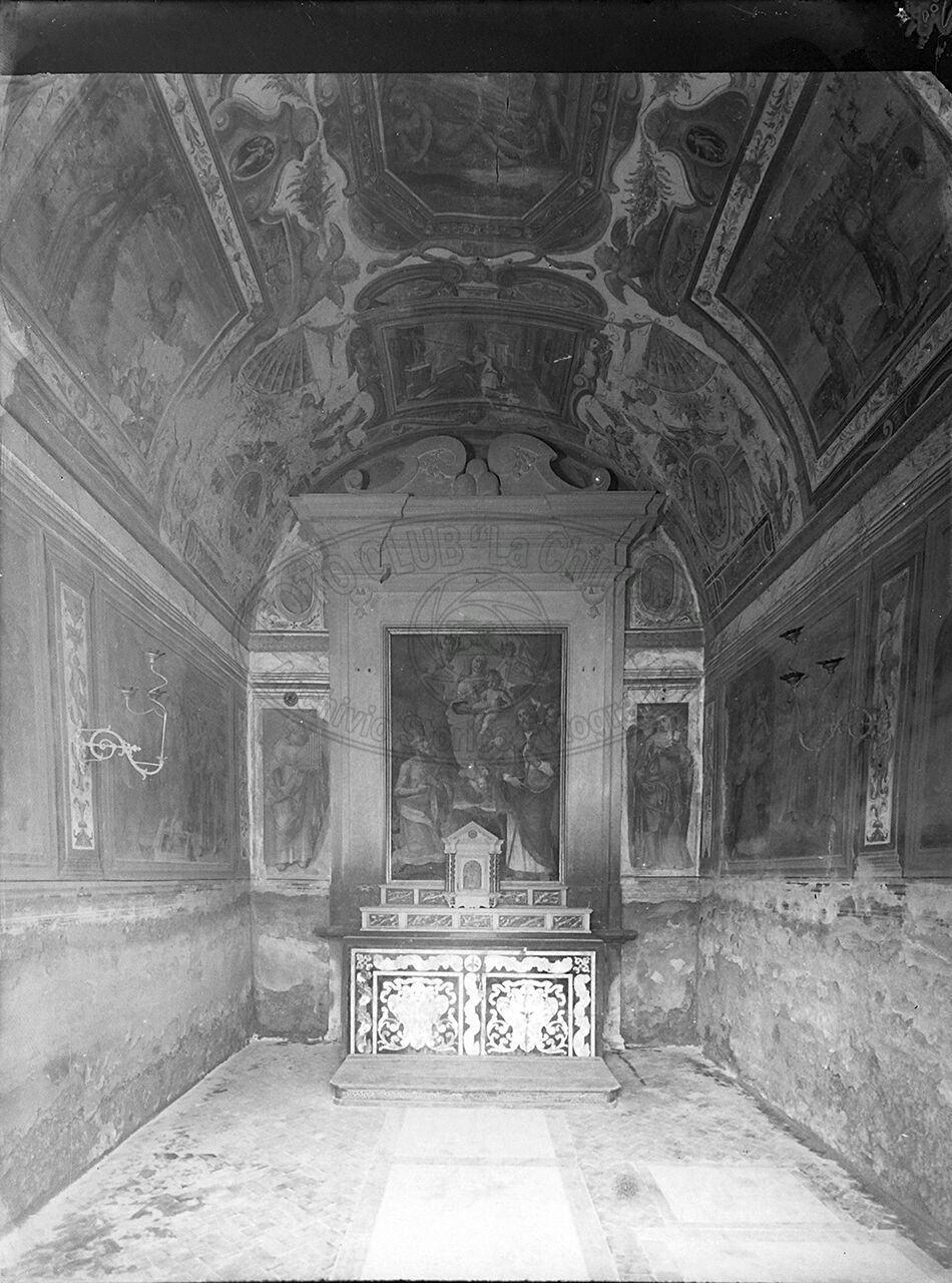 Orti Redi La Cappella Interno Verso Settentrione