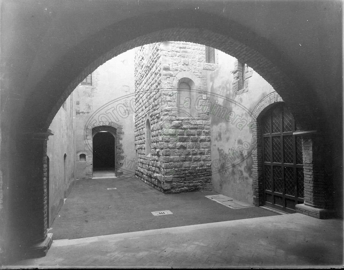 Senza Busta Palazzi