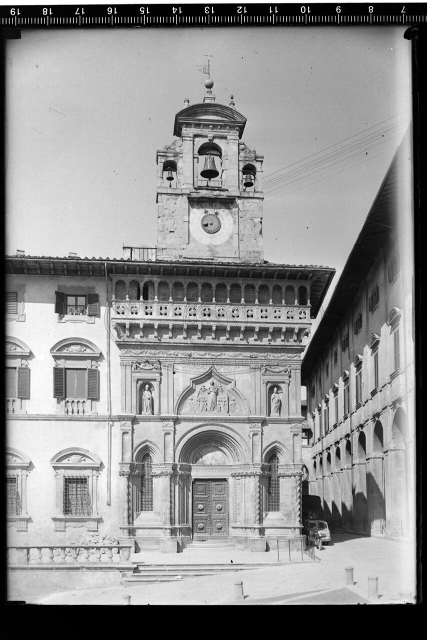 Arezzo palazzo del tribunale