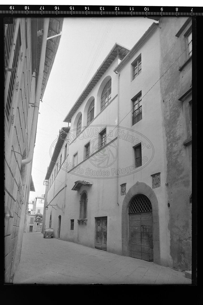 Arezzo particolare della via bicchieraia