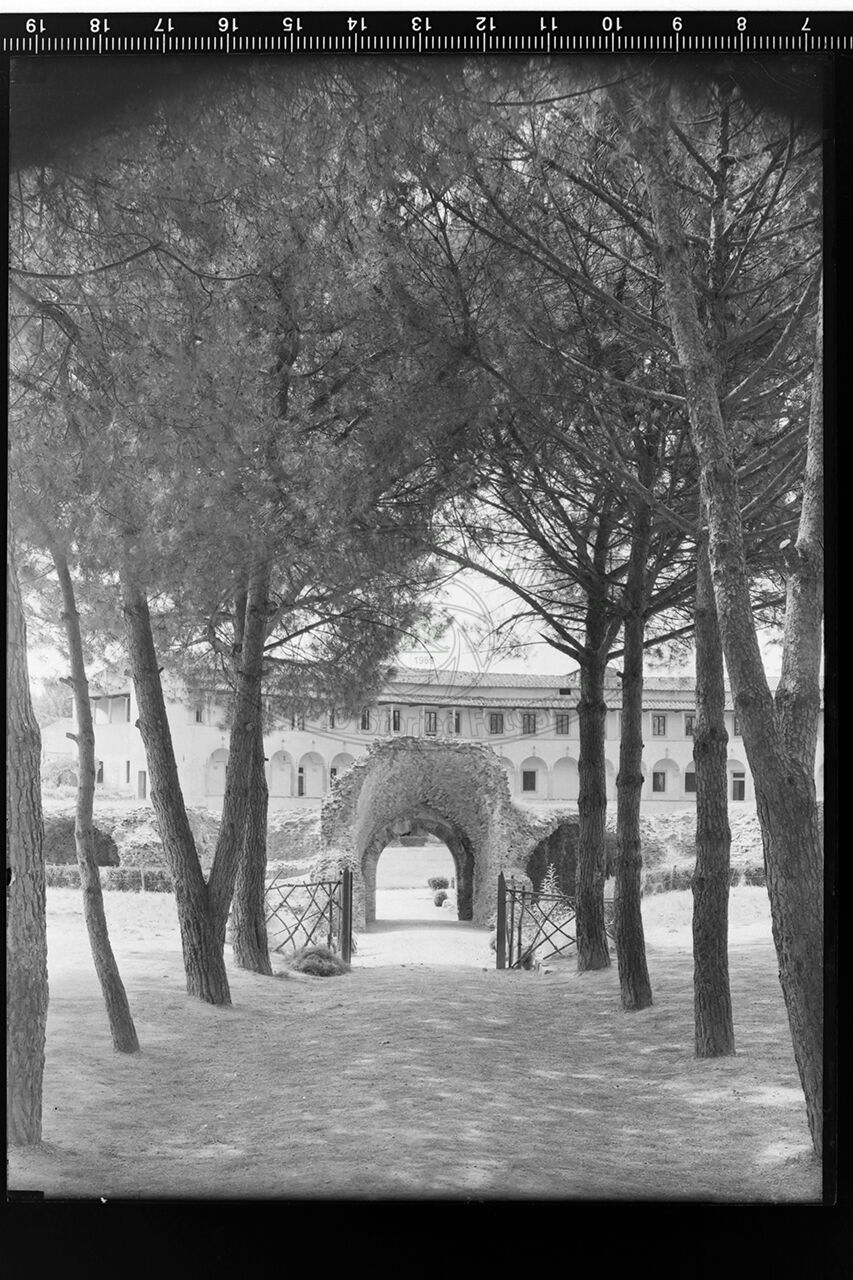 Arezzo veduta dei giardini dell anfiteatro romano