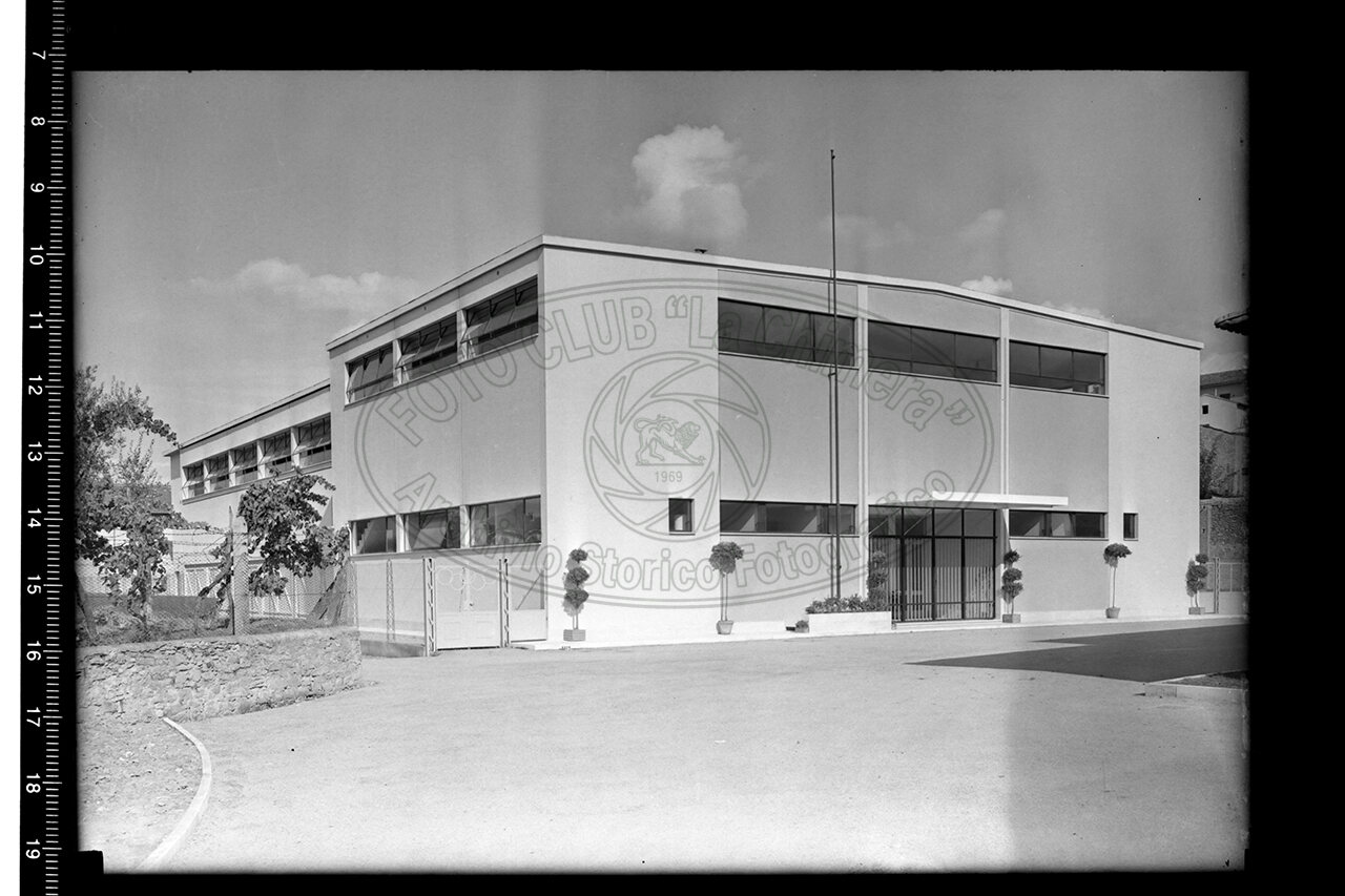 Arezzo veduta del palazzetto dello sport coni